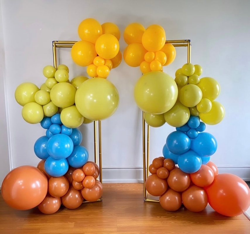 Belleville balloon garland decoration for hire!